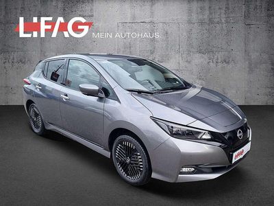 Grau dark grey metallic Gebraucht 2023 Nissan Leaf N-Connecta Kleinwagen | € 29.990