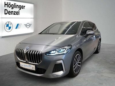 Grau Gebraucht 2023 BMW 225 Kombi | € 32.990