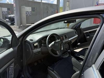 Gebraucht 2006 Opel Vectra Edition Limousine | € 1.650