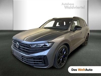 Mittelgrau metallic Gebraucht 2025 VW Touareg R SUV | € 88.590