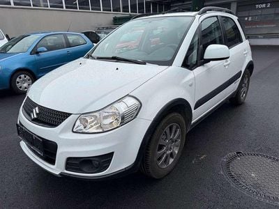 Weiß Gebraucht 2009 Suzuki SX4 GL SUV | € 6.999 (Teuer)