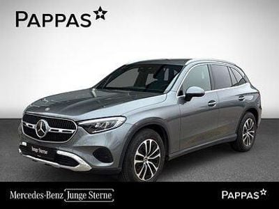 Gebraucht Mercedes GLC220 197 PS (144 kW) 2023 Selenitgrau metallic SUV
