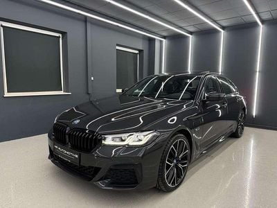 Gebraucht BMW 530e M Sport 292 PS (214 kW) 2023 Grau Limousine