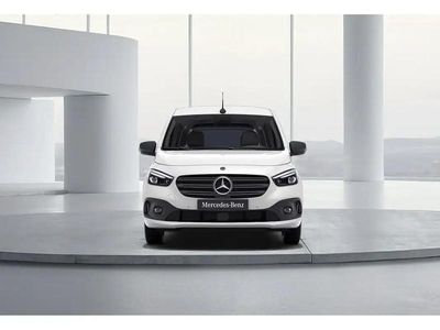 Arktikweiß Gebraucht 2023 Mercedes Citan 113 Kombi | € 31.188