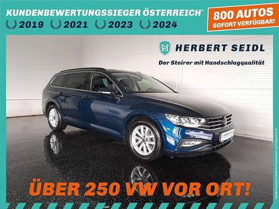 Blau Gebraucht 2023 VW Passat Business Kombi | € 23.880 (Fairer Preis)