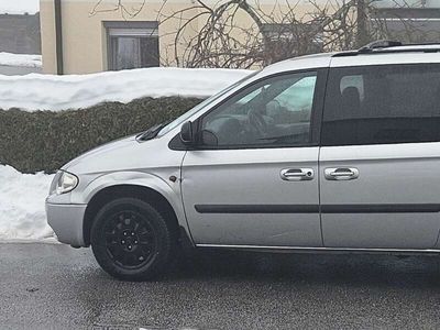 gebraucht Chrysler Voyager 25 SE CRD Austria