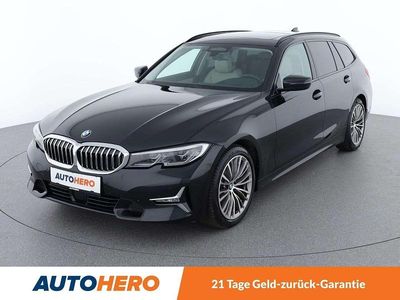 Schwarz Gebraucht 2019 BMW 320 Luxury Line Kombi | € 28.490 (Teuer)