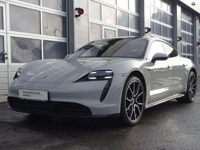 Hellgrau normal Gebraucht 2023 Porsche Taycan 4S Limousine | € 84.900