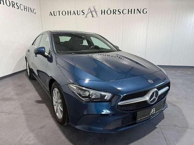 Gebraucht Mercedes CLA180 116 PS (85 kW) 2020 Blau Limousine