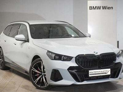 Grau Gebraucht 2025 BMW 520 Efficient Dynamics Kombi | € 65.995 (Fairer Preis)