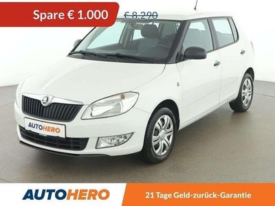 Weiß Gebraucht 2015 Skoda Fabia Active Kleinwagen | € 7.290 (Fairer Preis)