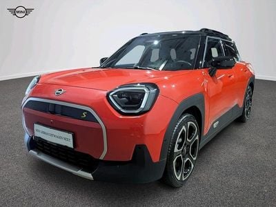 Rebel red Gebraucht 2024 Mini Aceman SUV | € 36.852 (Fairer Preis)