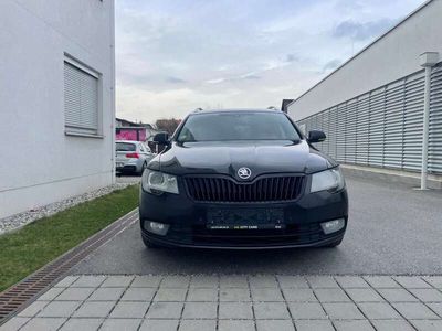 gebraucht Skoda Superb Combi Elegance 20 TDI Green tec