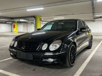 Mercedes E200