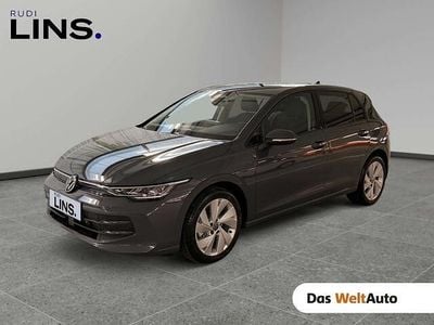 Neu VW Golf VIII 116 PS (85 kW) 2026 Mittelgrau  metallic Limousine