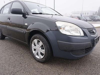 gebraucht Kia Rio 1,5 CRDi Motion