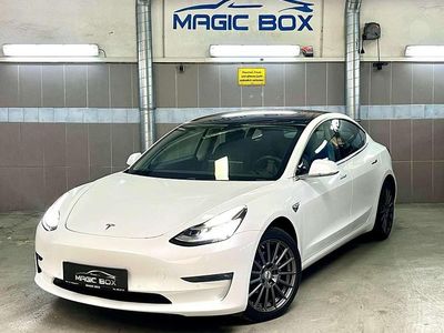 Weiß Gebraucht 2019 Tesla Model 3 Long Range AWD Limousine | € 26.180 (Etwas zu teuer)