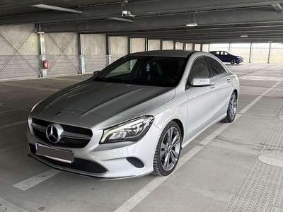 gebraucht Mercedes CLA180 Leder