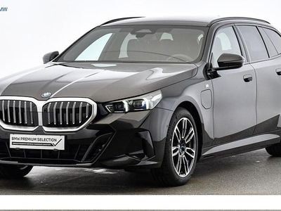Schwarz Gebraucht 2024 BMW 530e Shadowline Kombi | € 57.920 (Guter Preis)