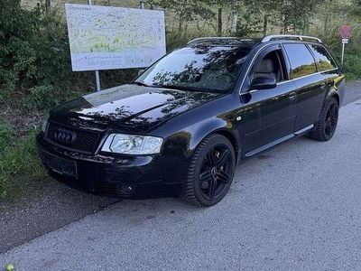 Schwarz Gebraucht 2002 Audi A6 Kombi | € 4.400