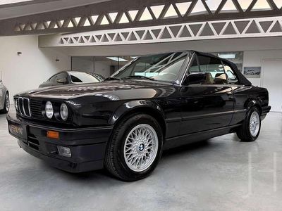 Gebraucht BMW 325 Cabriolet 170 PS (125 kW) 1991 Schwarz Cabrio