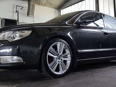 Braun Gebraucht 2008 Skoda Superb Elegance Limousine | € 8.000 (Teuer)