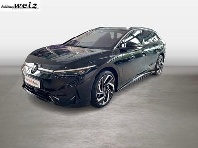 Schwarz metallic Gebraucht 2025 VW ID.7 Pro Kombi | € 52.900 (Fairer Preis)