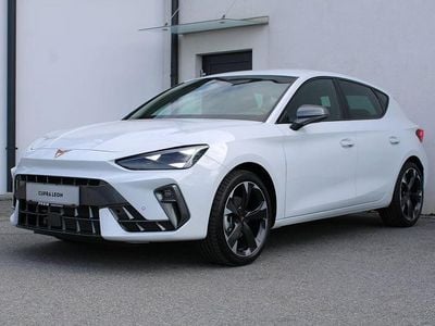 Neu Cupra Leon 150 PS (110 kW) 2025 Weiss  metallic