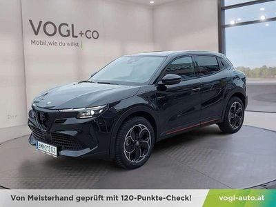 Schwarz Neu 2025 Alfa Romeo Junior Edizione Speciale SUV | € 39.990 (Teuer)