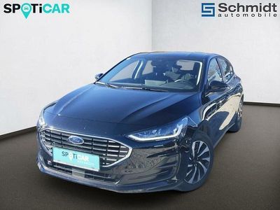 Agate black metallic (pn4gm) Gebraucht 2025 Ford Focus Titanium Limousine | € 23.790 (Etwas zu teuer)