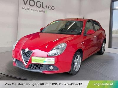 Rot Gebraucht 2017 Alfa Romeo Giulietta Super Kleinwagen | € 10.990 (Guter Preis)