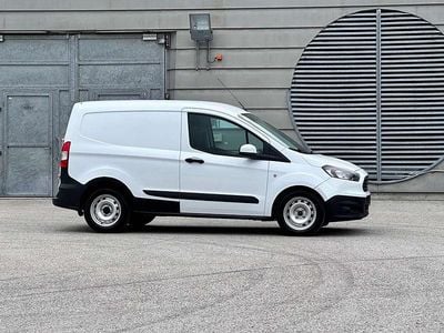 Gebraucht Ford Transit Basis 75 PS (55 kW) 2020 Weiß Abholung