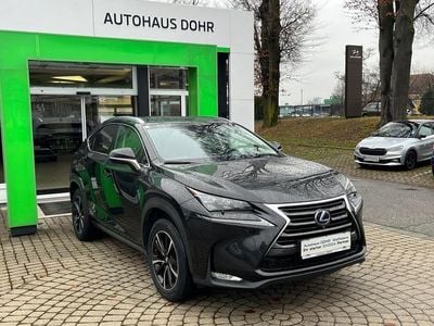 Schwarz metallic Gebraucht 2016 Lexus NX300 SUV | € 19.900