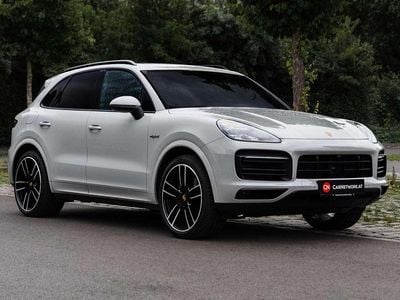 Grau Gebraucht 2022 Porsche Cayenne SUV | € 97.990 (Teuer)