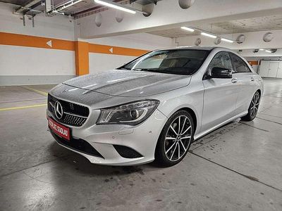 Silber Gebraucht 2015 Mercedes CLA180 Limousine | € 19.990 (Teuer)