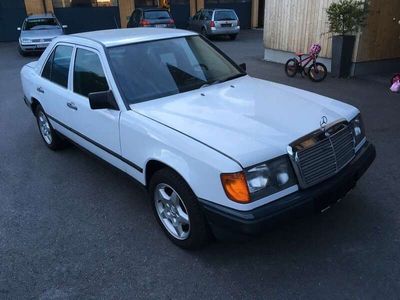 gebraucht Mercedes E260 