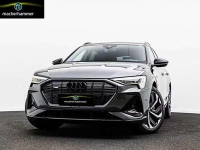 Grau Gebraucht 2022 Audi e-tron S-Line SUV | € 40.900 (Etwas zu teuer)