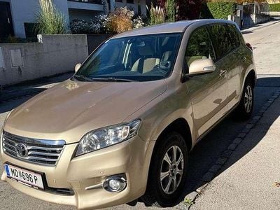 gebraucht Toyota RAV4 RAV 4 22 D-4D 150 DPF 4WD Elegance