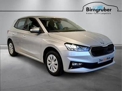 Silber metallic Neu 2025 Skoda Fabia Essence | € 19.590 (Guter Preis)