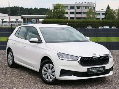 Weiß Gebraucht 2021 Skoda Fabia Kleinwagen | € 13.450 (Fairer Preis)