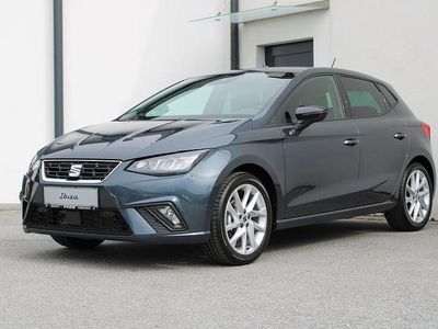Mittelgrau metallic Neu 2025 Seat Ibiza FR | € 21.980 (Etwas zu teuer)