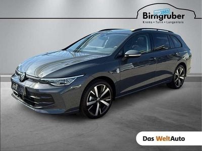 Gebraucht VW Golf VIII Business 150 PS (110 kW) 2025 Grau Kombi