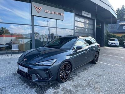 Neu Cupra Leon 150 PS (110 kW) 2025 Dunkelgrau  metallicperleffekt Kombi
