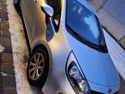 gebraucht Kia Rio 