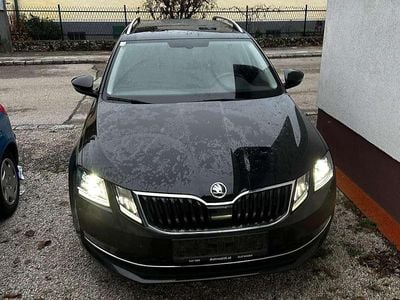 Schwarz Gebraucht 2020 Skoda Octavia Style Kombi | € 14.000 (Guter Preis)