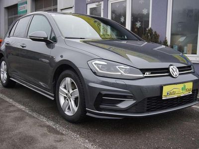 Gebraucht VW Golf VII R-line 150 PS (110 kW) 2018 Grau Kleinwagen