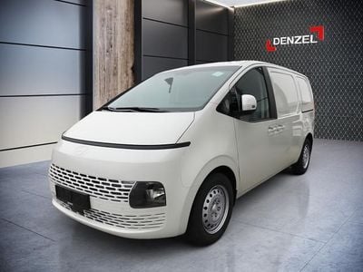 Gebraucht Hyundai Staria 160 PS (117 kW) 2024 Creamy white Van / Kleinbus