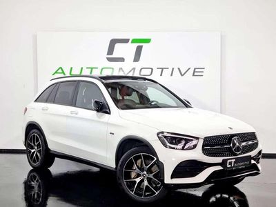 Weiß Gebraucht 2020 Mercedes GLC300 AMG line SUV | € 38.900 (Teuer)