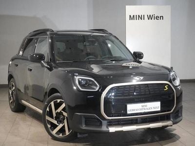 Midnight black ii Gebraucht 2024 Mini Countryman SUV | € 43.495 (Fairer Preis)