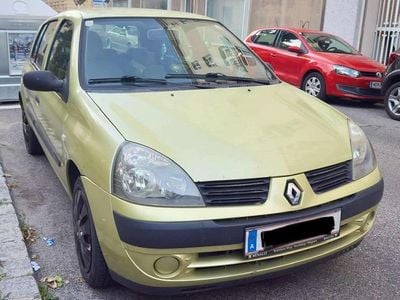 Gebraucht Renault Clio II 75 PS (55 kW) 2005 Grün Limousine